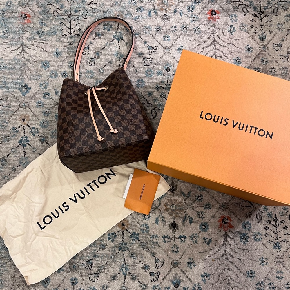 Louis Vuitton Damier Ebene NeoNoe